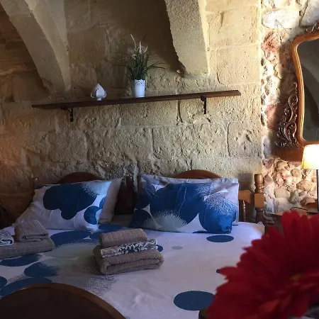 Bed & Breakfast Il Pomo Bianco Qala